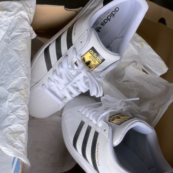 - Adidas’s - Picture 3 of 4